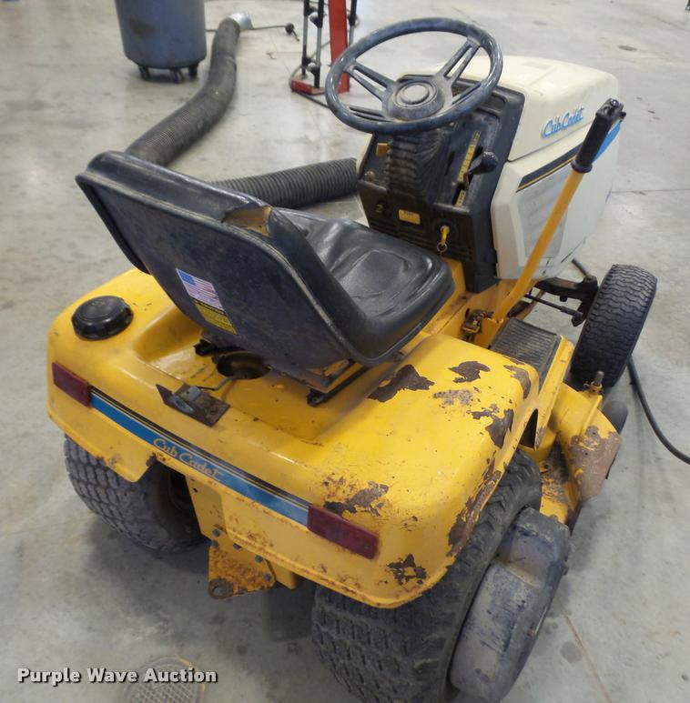 image for item BW9520 Cub Cadet 1440 lawn mower