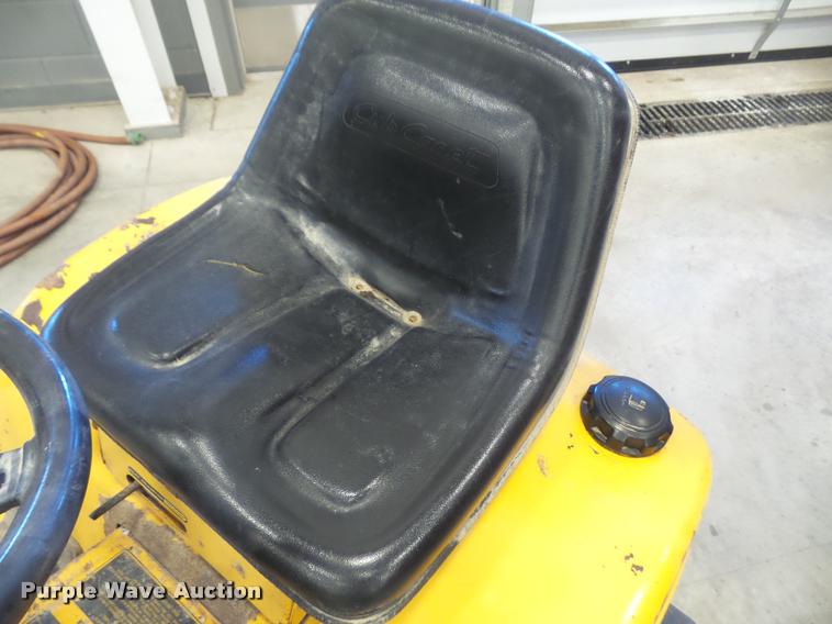 image for item BW9520 Cub Cadet 1440 lawn mower