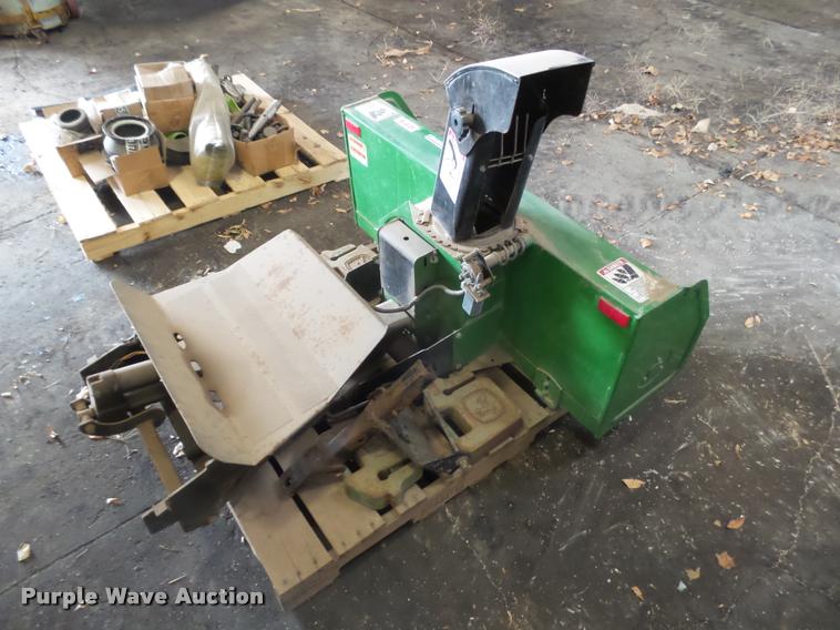 image for item BY9635 John Deere 8176 snow blower and weights