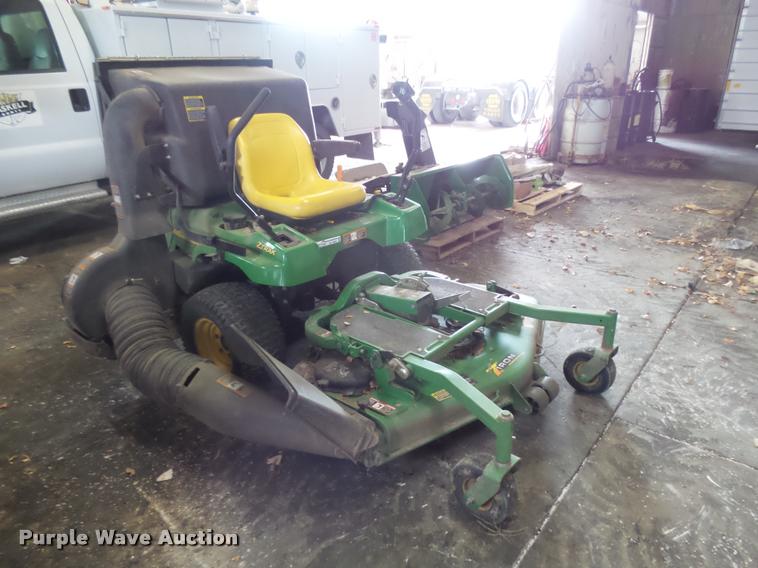 image for item BY9636 John Deere F687 Z-Trak lawn mower