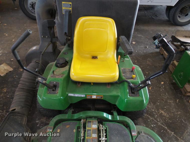 image for item BY9636 John Deere F687 Z-Trak lawn mower