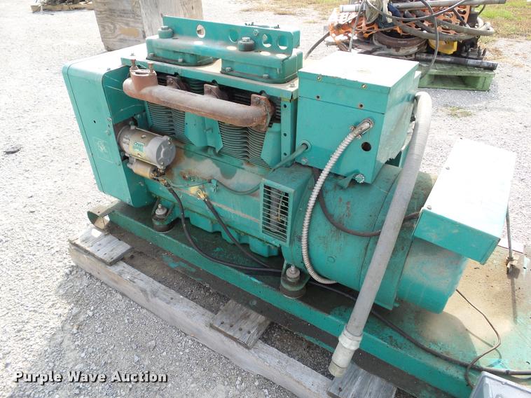 image for item BZ9881 Onan 150JC-18R-17164AB generator
