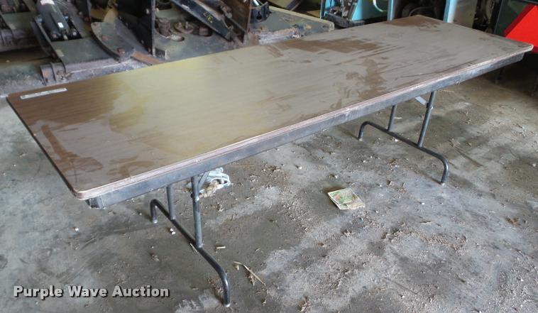 image for item BZ9895 (4) folding tables