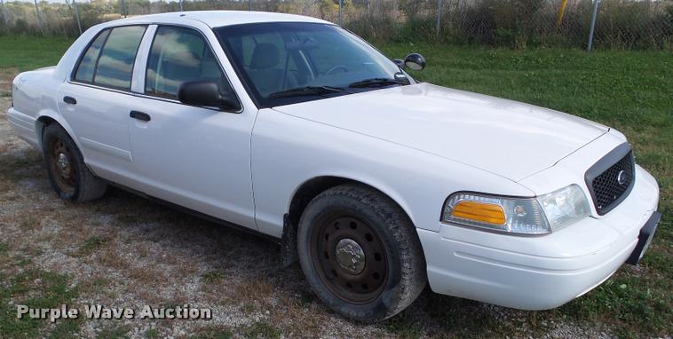 image for item BZ9901 2006 Ford Crown Victoria Police Interceptor