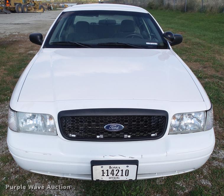 image for item BZ9901 2006 Ford Crown Victoria Police Interceptor