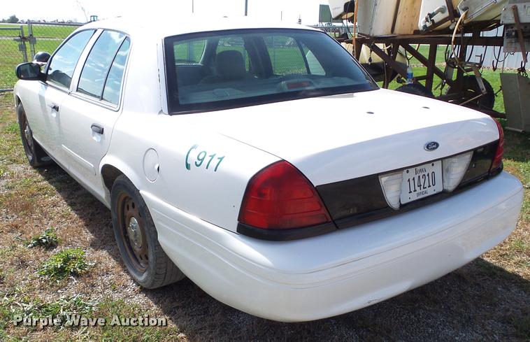 image for item BZ9901 2006 Ford Crown Victoria Police Interceptor