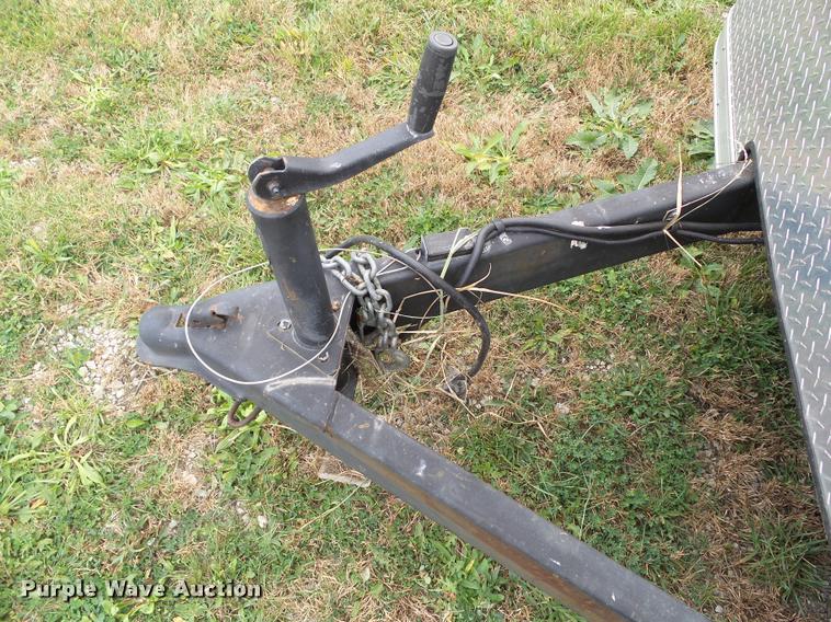 image for item BZ9904 2008 Middlebury MST7X16TA2 enclosed cargo trailer