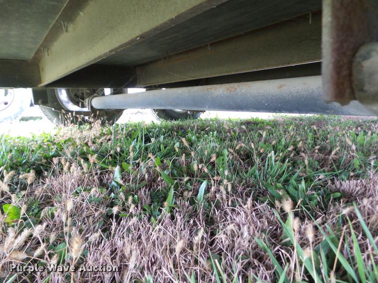 image for item BZ9904 2008 Middlebury MST7X16TA2 enclosed cargo trailer