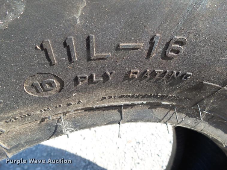 image for item BZ9920 Firestone Industrial Special TL 11L-16 tires