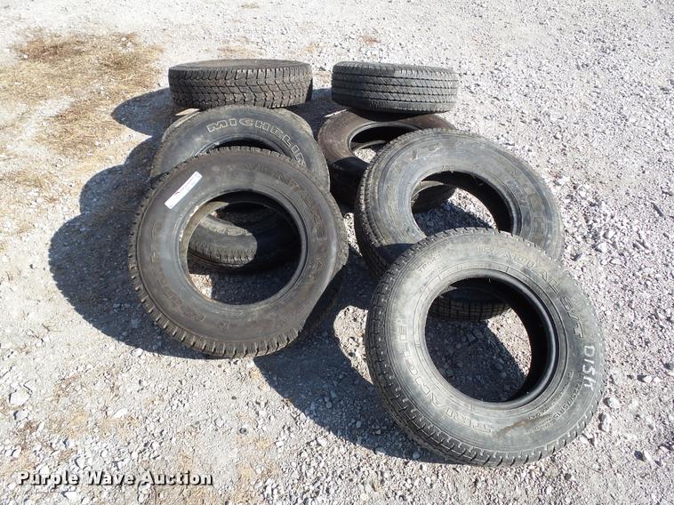 image for item BZ9921 (8) tires