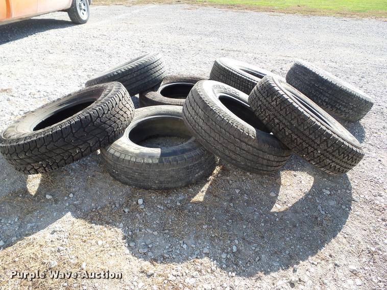 image for item BZ9921 (8) tires