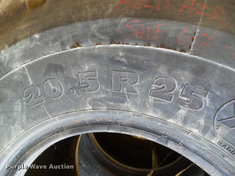 image for item BZ9926 (2) Michelin XTL-A TL 20.5R25 tires