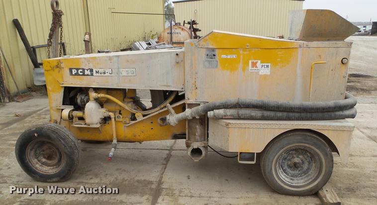 image for item BZ9928 PCM 50 mud jack pump