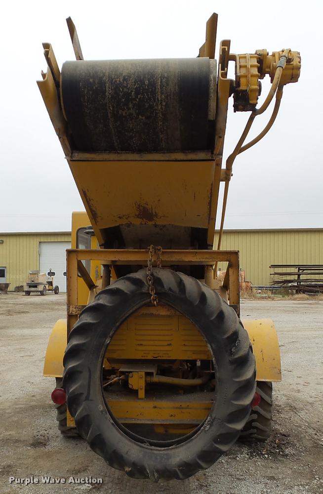image for item BZ9929 1974 Athey Force Feed loader