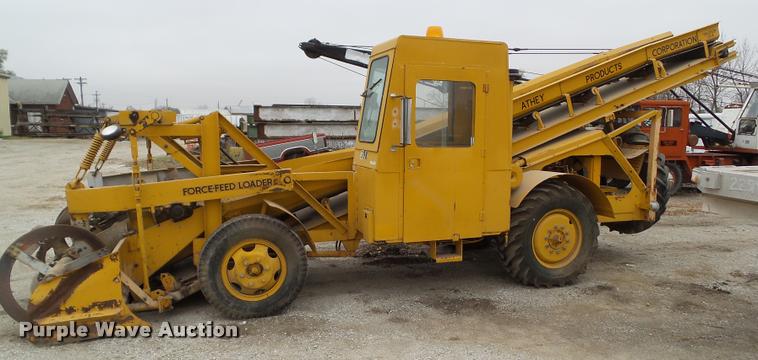 image for item BZ9929 1974 Athey Force Feed loader