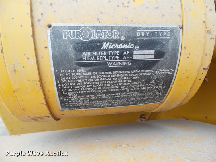 image for item BZ9929 1974 Athey Force Feed loader