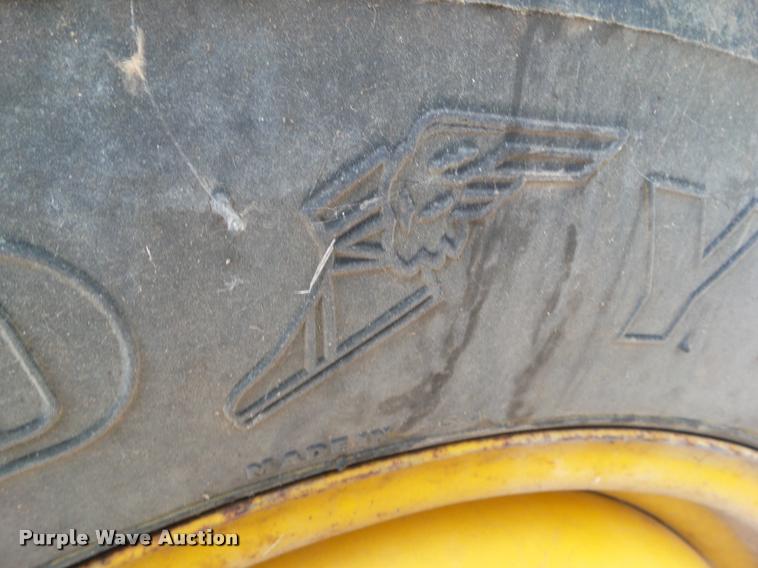 image for item BZ9929 1974 Athey Force Feed loader