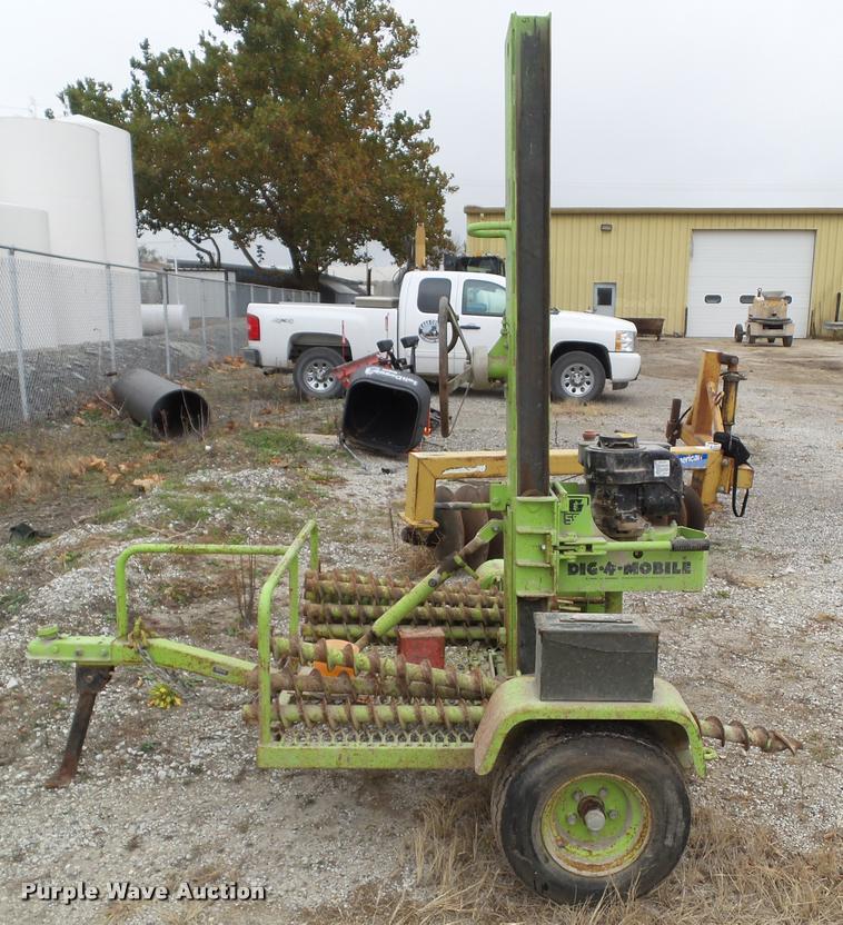 image for item BZ9930 Dig-R-Mobile 550 drill rig