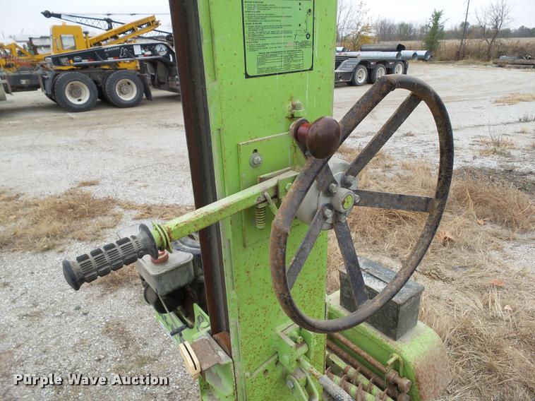 image for item BZ9930 Dig-R-Mobile 550 drill rig