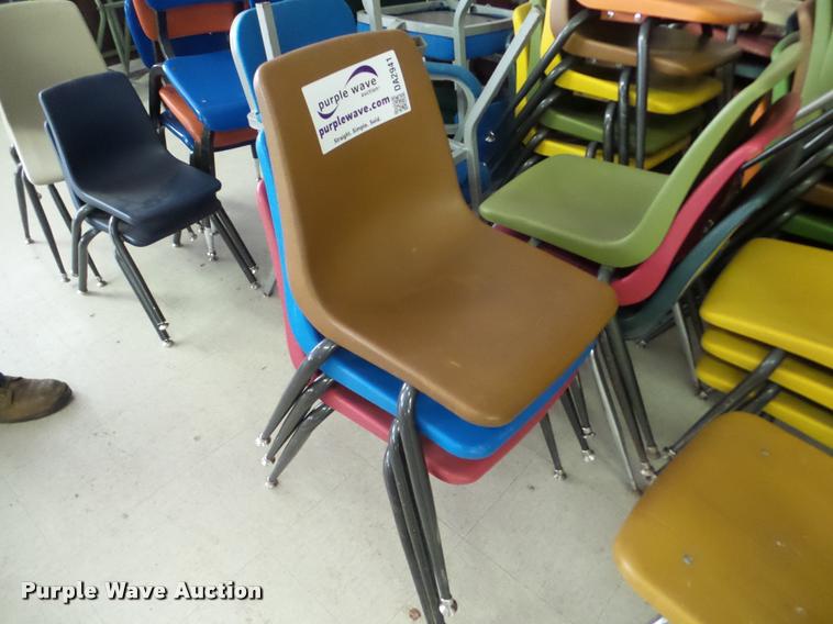 image for item DA2941 Approximately 100 chairs