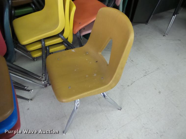 image for item DA2941 Approximately 100 chairs