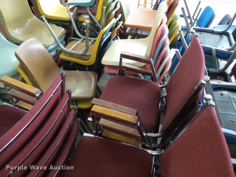 image for item DA2941 Approximately 100 chairs