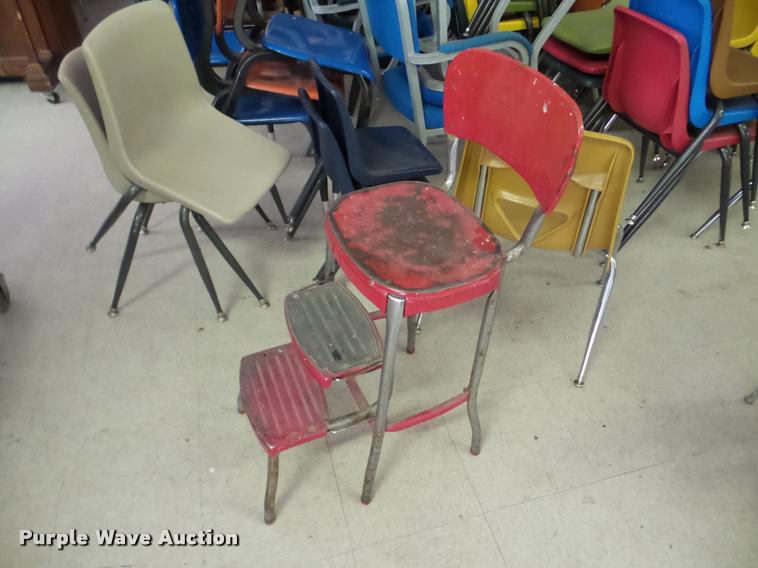 image for item DA2941 Approximately 100 chairs