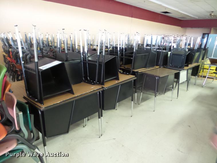 image for item DA2942 Approximately 90 desks