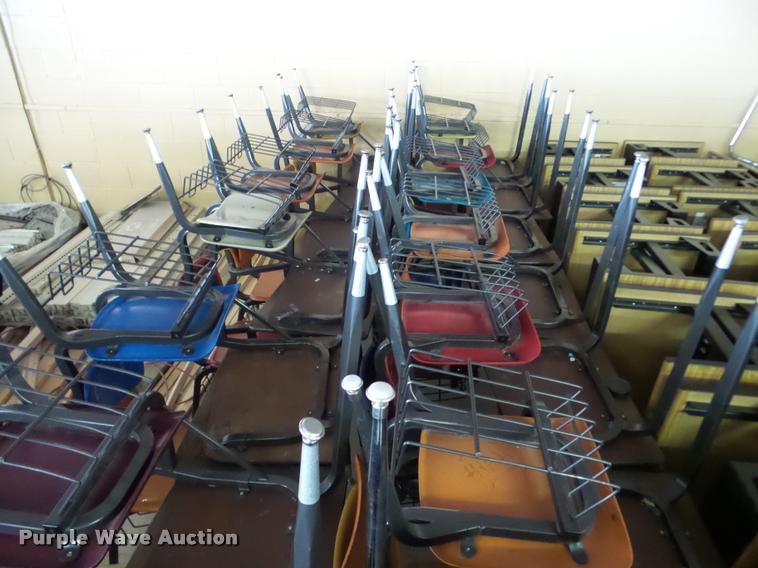 image for item DA2942 Approximately 90 desks