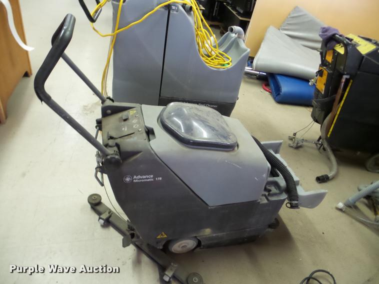 image for item DA2944 Cleaning equipment