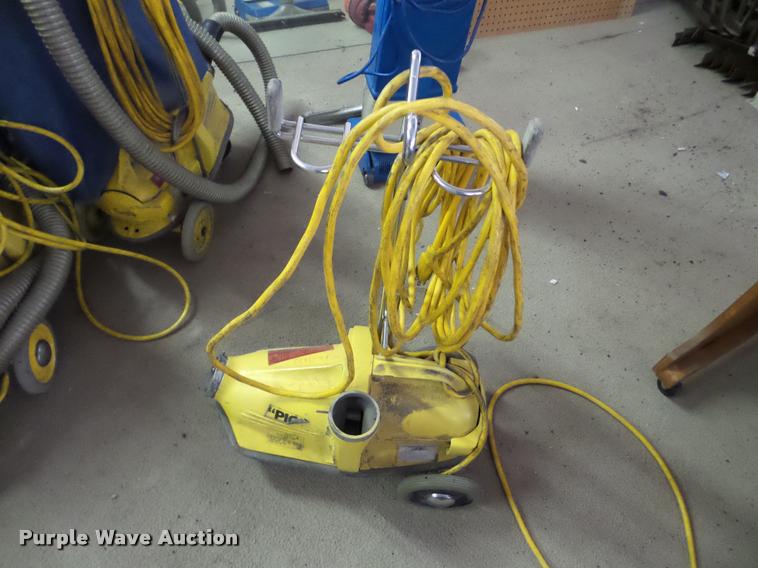 image for item DA2944 Cleaning equipment