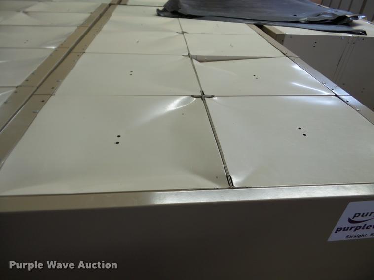 image for item DA2952 Lockers