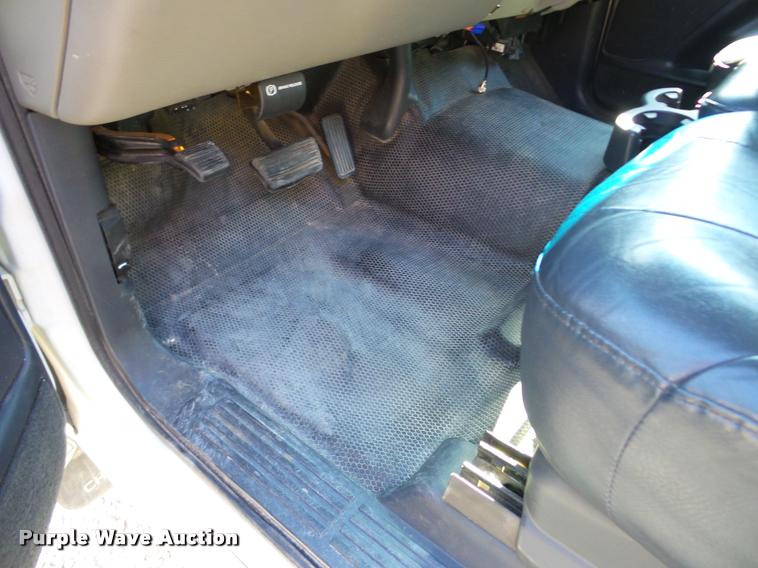 image for item DA2964 2001 Chevrolet Suburban SUV