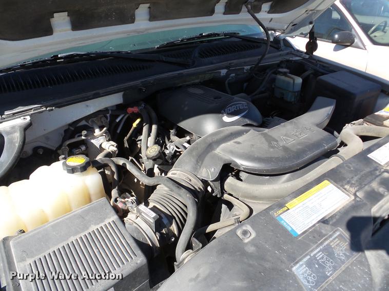 image for item DA2964 2001 Chevrolet Suburban SUV