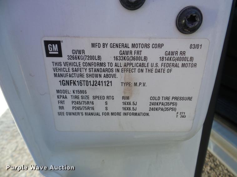 image for item DA2964 2001 Chevrolet Suburban SUV