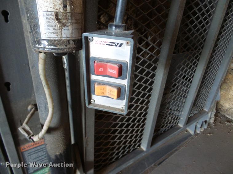 image for item DA2967 Braun wheelchair lift