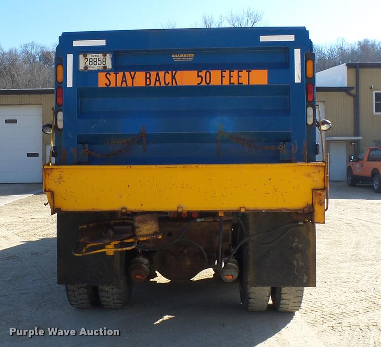 image for item DA3500 1995 Ford L9000 dump truck