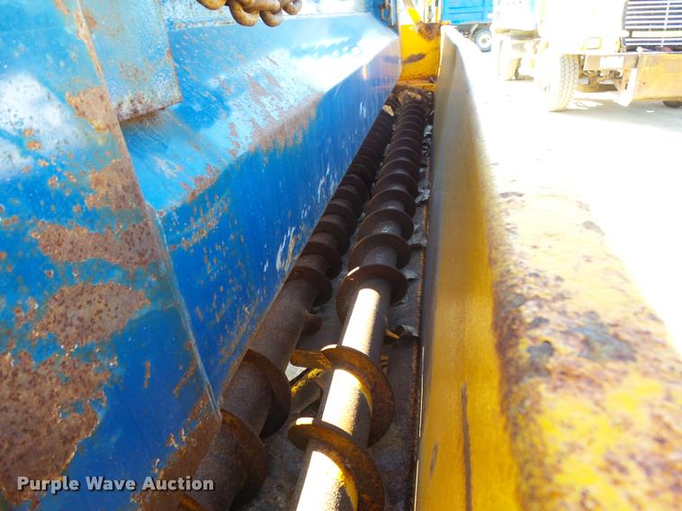 image for item DA3500 1995 Ford L9000 dump truck