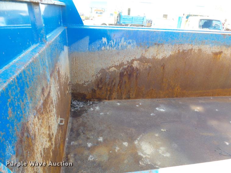 image for item DA3500 1995 Ford L9000 dump truck