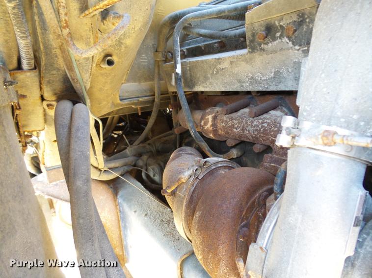 image for item DA3500 1995 Ford L9000 dump truck