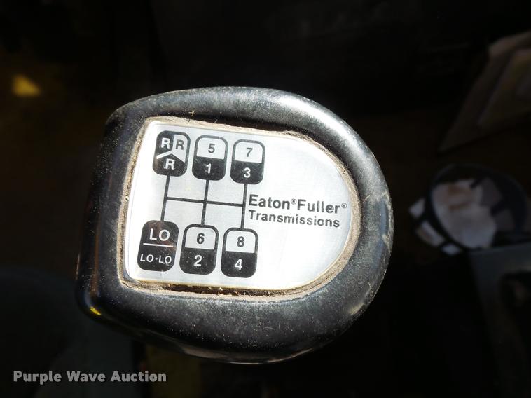 image for item DA3500 1995 Ford L9000 dump truck