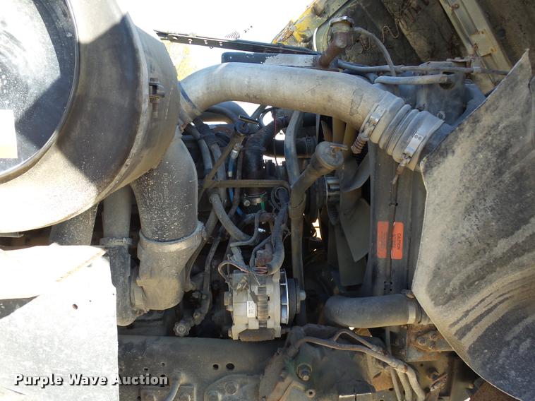 image for item DA3501 1997 Ford L9000 truck cab and chassis