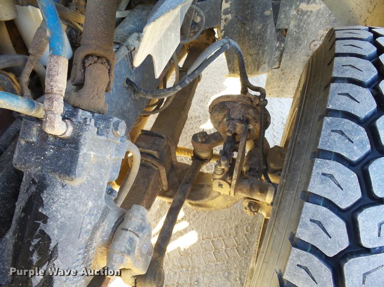 image for item DA3502 2002 Sterling L9513 dump truck