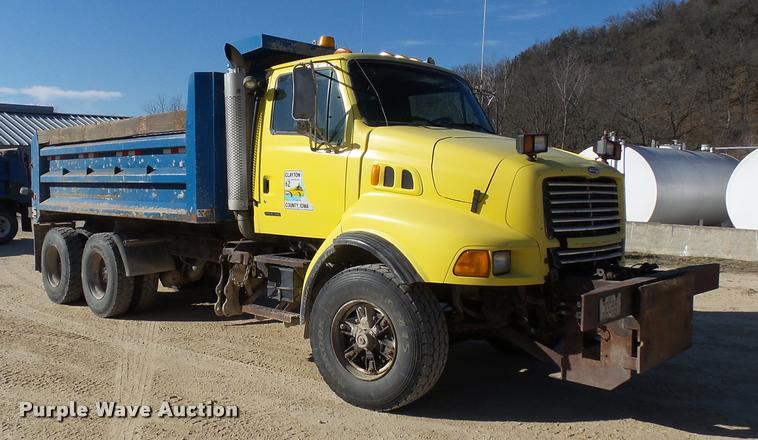 image for item DA3503 2000 Sterling LT9500 dump truck