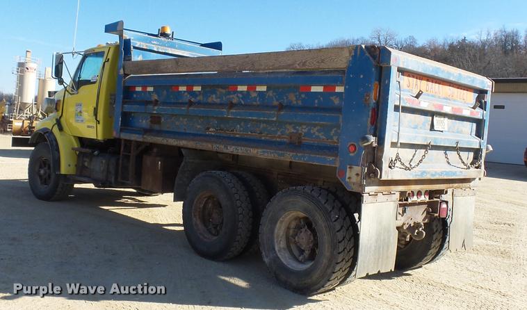 image for item DA3503 2000 Sterling LT9500 dump truck