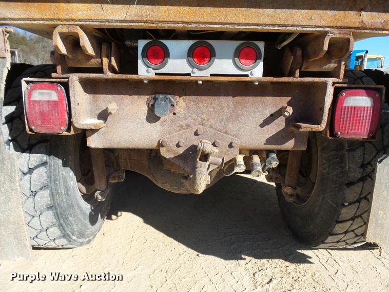 image for item DA3503 2000 Sterling LT9500 dump truck