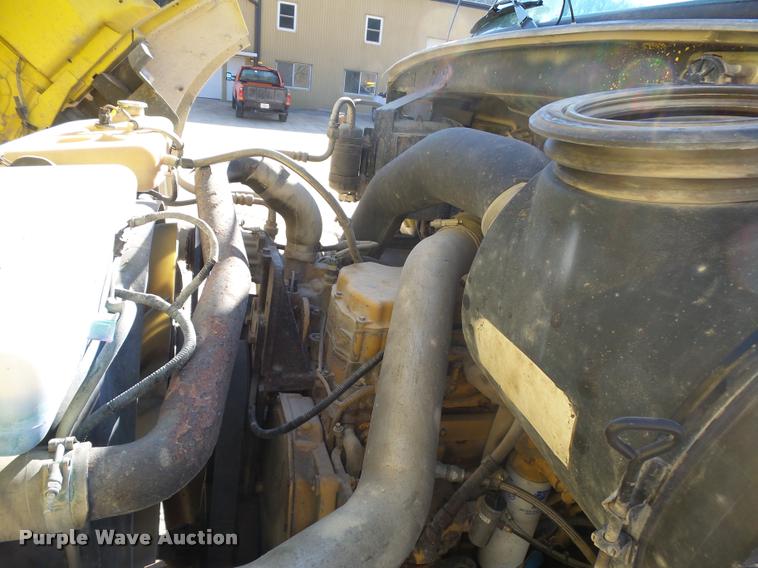 image for item DA3503 2000 Sterling LT9500 dump truck