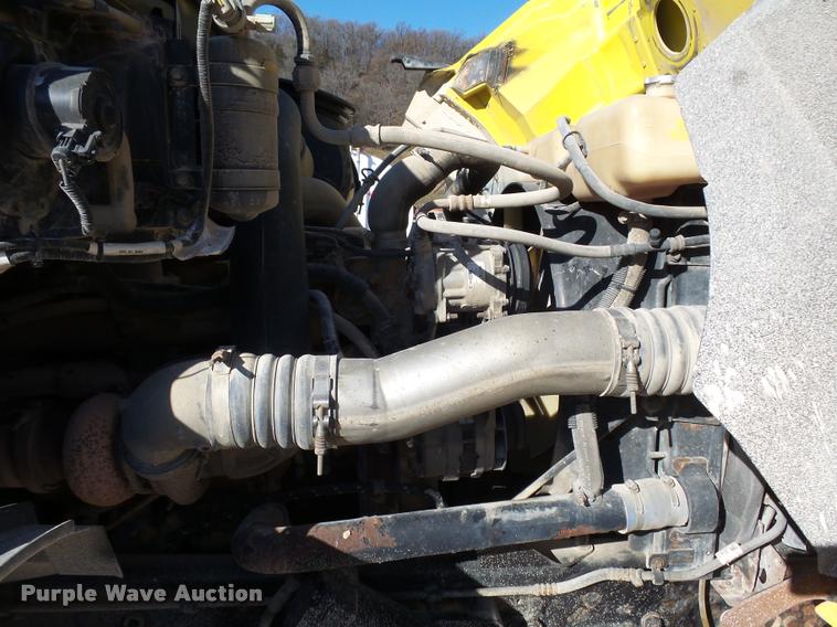 image for item DA3503 2000 Sterling LT9500 dump truck