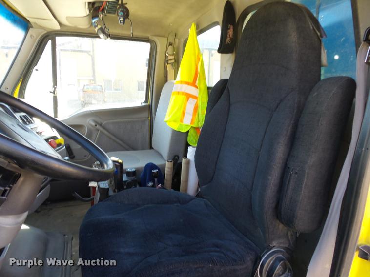 image for item DA3503 2000 Sterling LT9500 dump truck