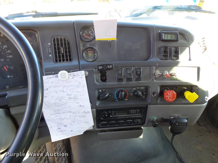 image for item DA3503 2000 Sterling LT9500 dump truck